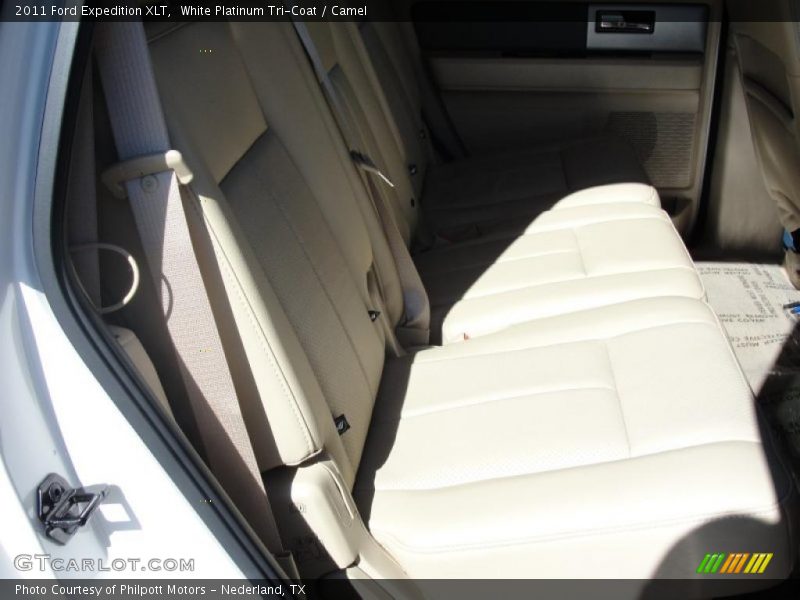 White Platinum Tri-Coat / Camel 2011 Ford Expedition XLT