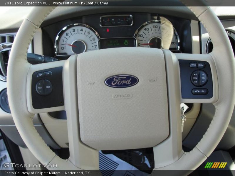 White Platinum Tri-Coat / Camel 2011 Ford Expedition XLT