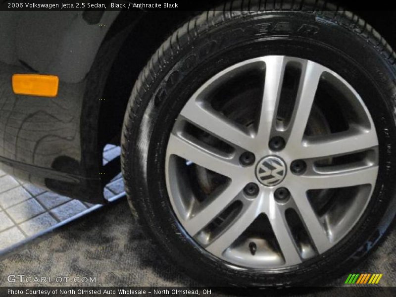 Black / Anthracite Black 2006 Volkswagen Jetta 2.5 Sedan