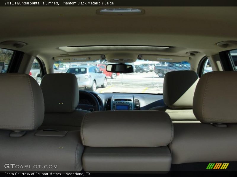 Phantom Black Metallic / Beige 2011 Hyundai Santa Fe Limited