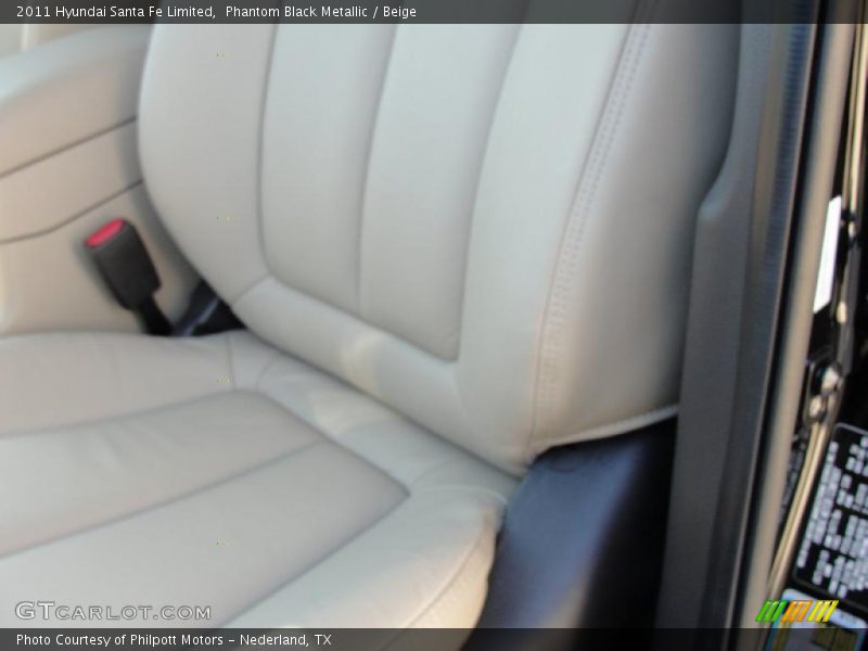 Phantom Black Metallic / Beige 2011 Hyundai Santa Fe Limited