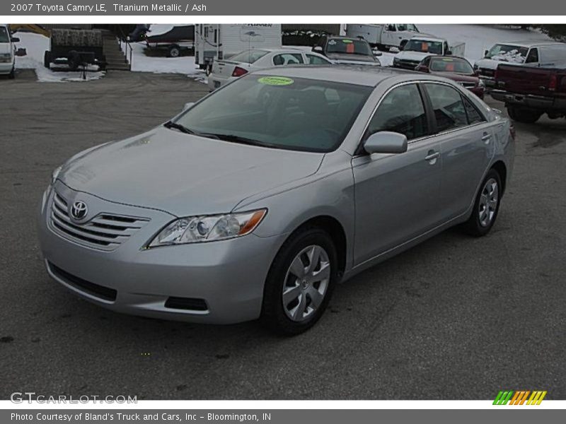 Titanium Metallic / Ash 2007 Toyota Camry LE