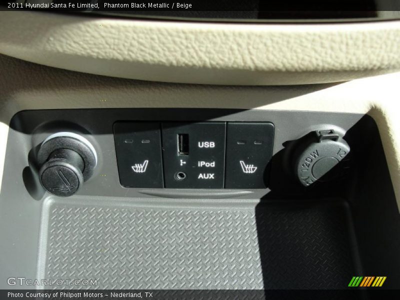 Phantom Black Metallic / Beige 2011 Hyundai Santa Fe Limited