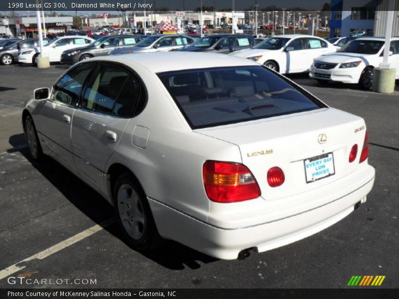 Diamond White Pearl / Ivory 1998 Lexus GS 300