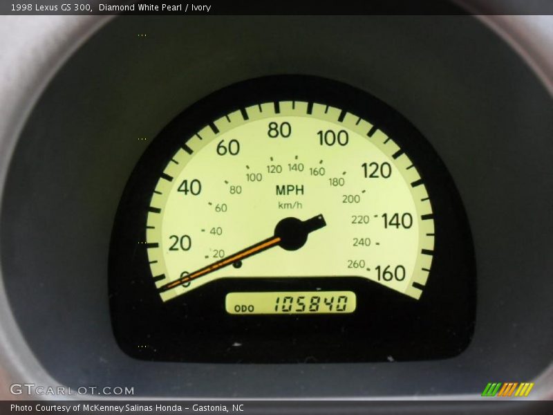 Diamond White Pearl / Ivory 1998 Lexus GS 300