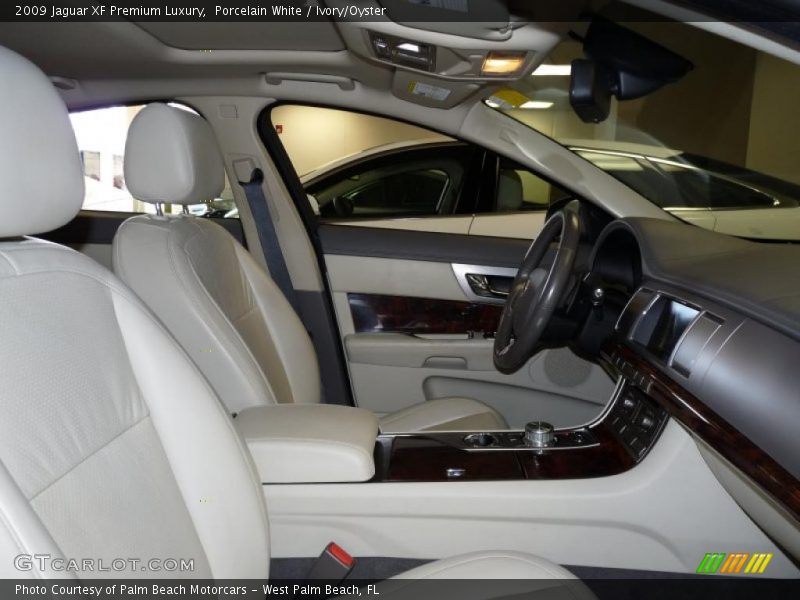Porcelain White / Ivory/Oyster 2009 Jaguar XF Premium Luxury