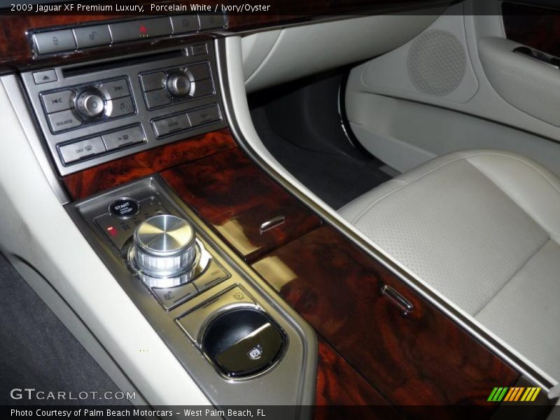 Porcelain White / Ivory/Oyster 2009 Jaguar XF Premium Luxury