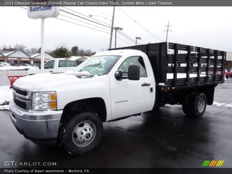 Summit White / Dark Titanium 2011 Chevrolet Silverado 3500HD Regular Cab Chassis Stake Truck
