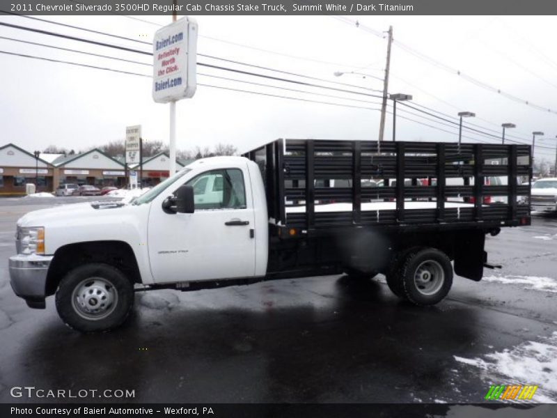 Summit White / Dark Titanium 2011 Chevrolet Silverado 3500HD Regular Cab Chassis Stake Truck
