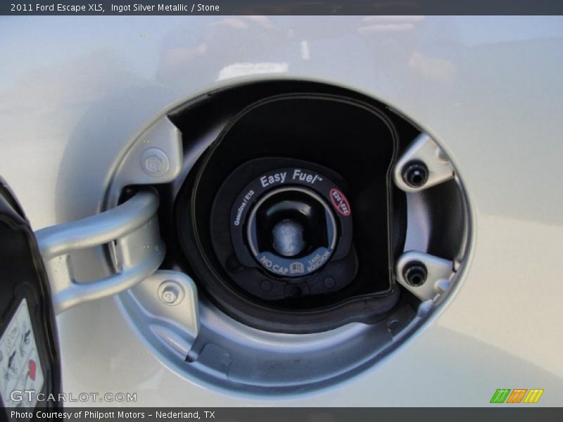 Ingot Silver Metallic / Stone 2011 Ford Escape XLS