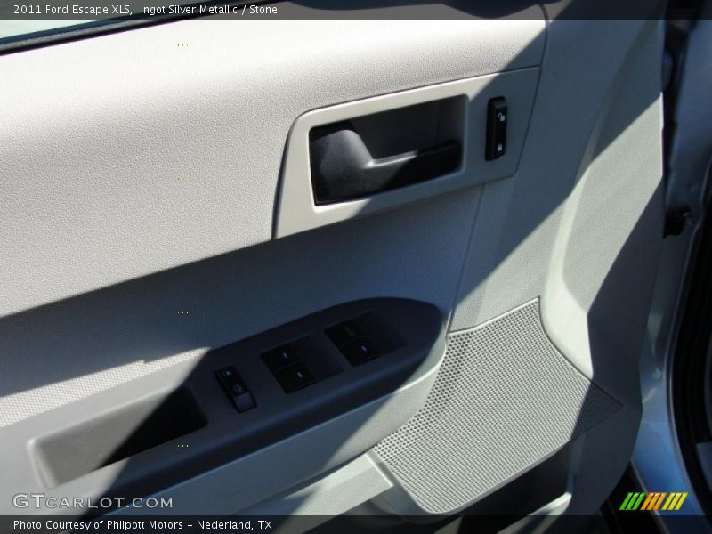 Ingot Silver Metallic / Stone 2011 Ford Escape XLS
