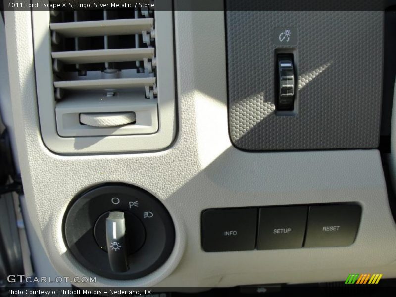 Ingot Silver Metallic / Stone 2011 Ford Escape XLS