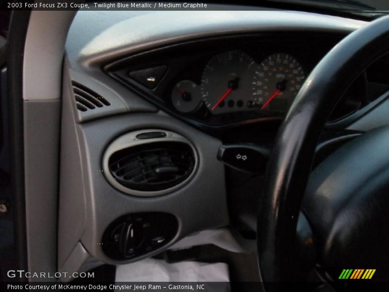 Twilight Blue Metallic / Medium Graphite 2003 Ford Focus ZX3 Coupe