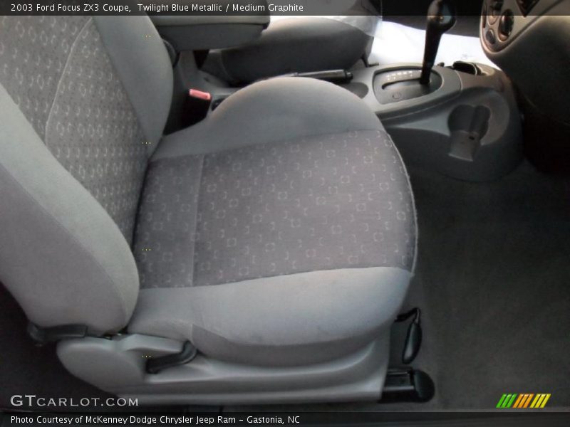 Twilight Blue Metallic / Medium Graphite 2003 Ford Focus ZX3 Coupe