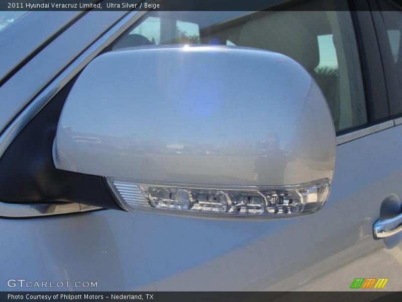 Ultra Silver / Beige 2011 Hyundai Veracruz Limited