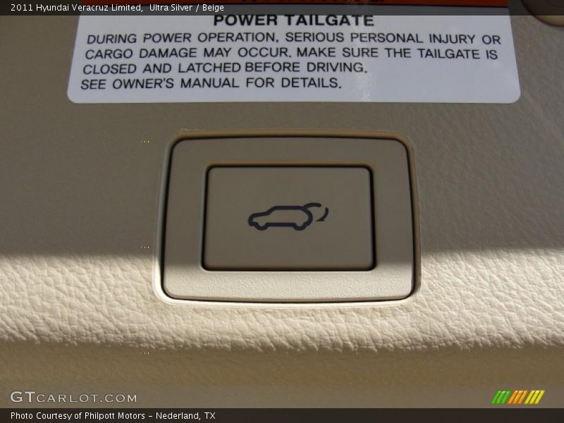 Ultra Silver / Beige 2011 Hyundai Veracruz Limited