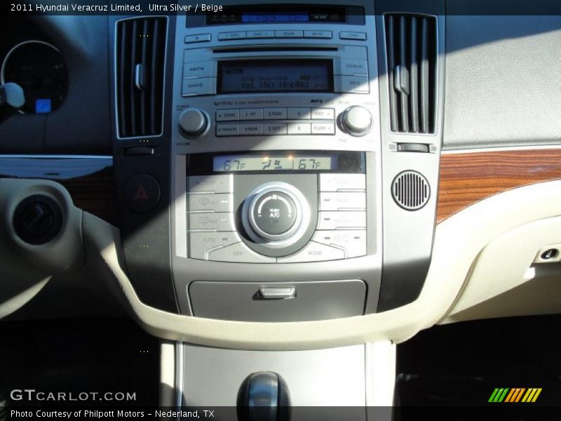 Ultra Silver / Beige 2011 Hyundai Veracruz Limited