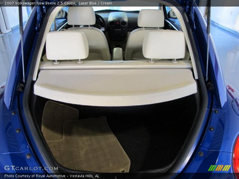 Laser Blue / Cream 2007 Volkswagen New Beetle 2.5 Coupe