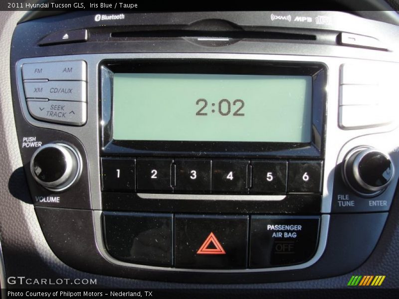 Controls of 2011 Tucson GLS