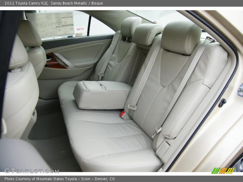 Sandy Beach Metallic / Bisque 2011 Toyota Camry XLE