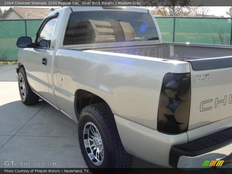 Silver Birch Metallic / Medium Gray 2004 Chevrolet Silverado 1500 Regular Cab