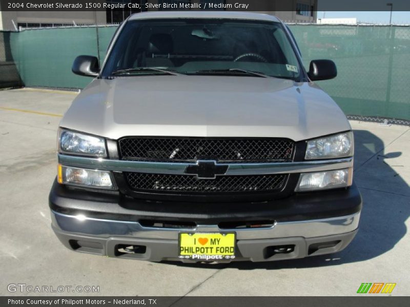 Silver Birch Metallic / Medium Gray 2004 Chevrolet Silverado 1500 Regular Cab