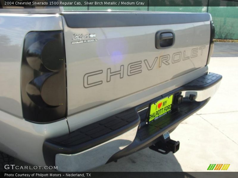Silver Birch Metallic / Medium Gray 2004 Chevrolet Silverado 1500 Regular Cab