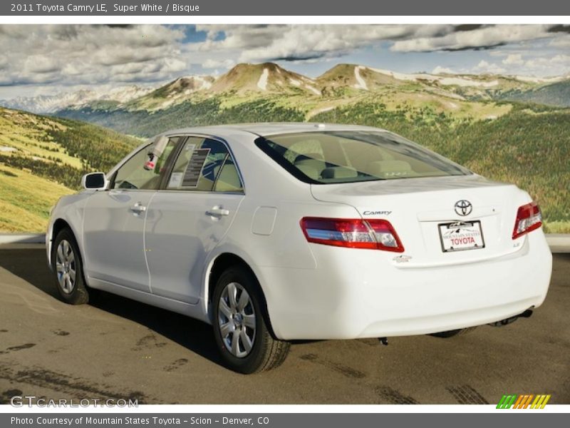Super White / Bisque 2011 Toyota Camry LE