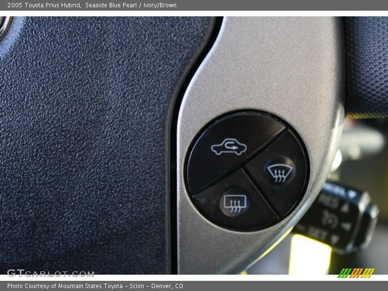 Seaside Blue Pearl / Ivory/Brown 2005 Toyota Prius Hybrid