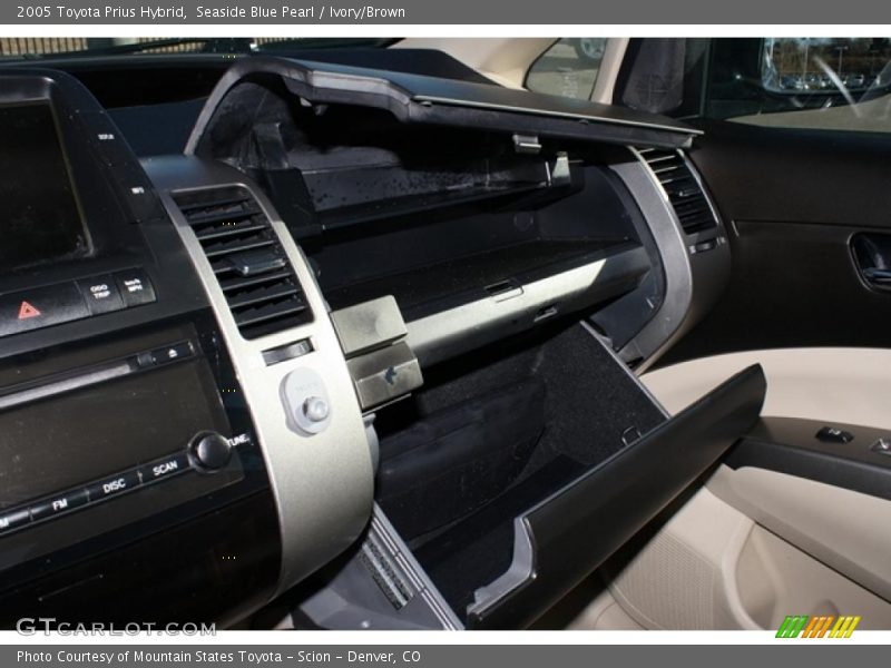 Seaside Blue Pearl / Ivory/Brown 2005 Toyota Prius Hybrid