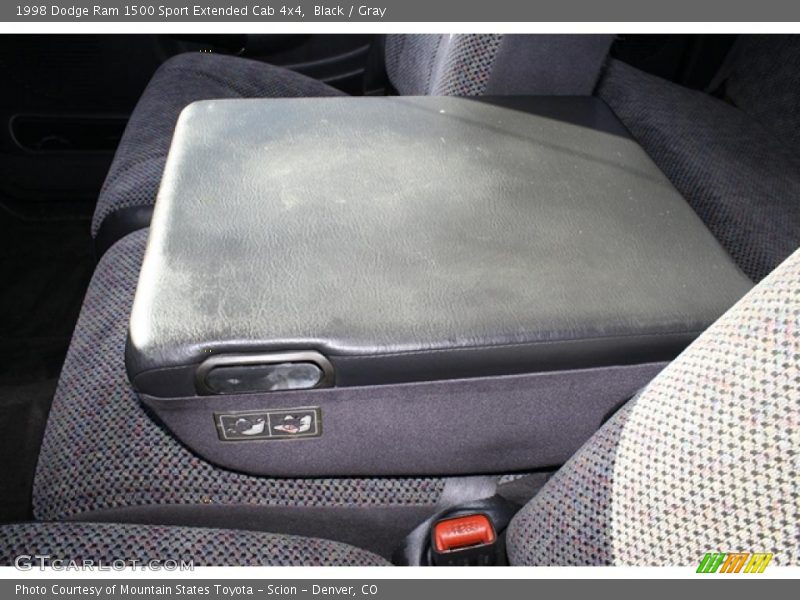 Black / Gray 1998 Dodge Ram 1500 Sport Extended Cab 4x4