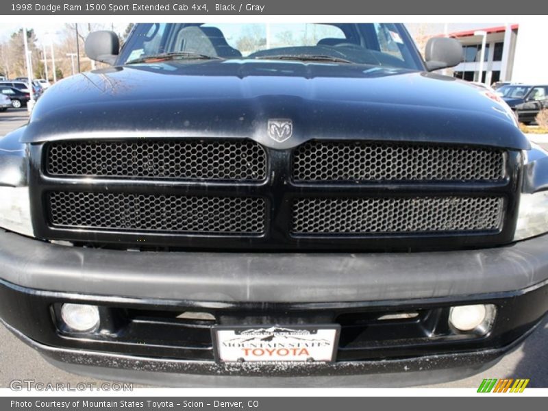 Black / Gray 1998 Dodge Ram 1500 Sport Extended Cab 4x4