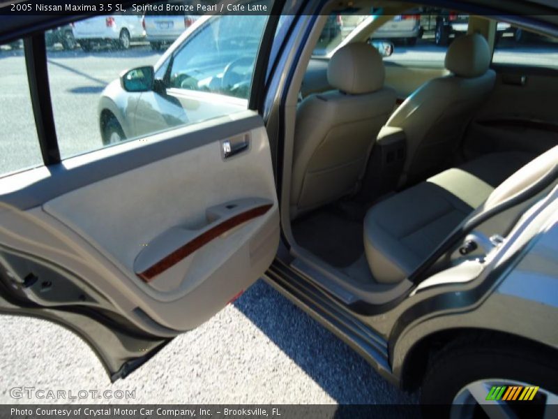 Spirited Bronze Pearl / Cafe Latte 2005 Nissan Maxima 3.5 SL