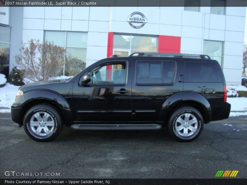 Super Black / Graphite 2007 Nissan Pathfinder LE