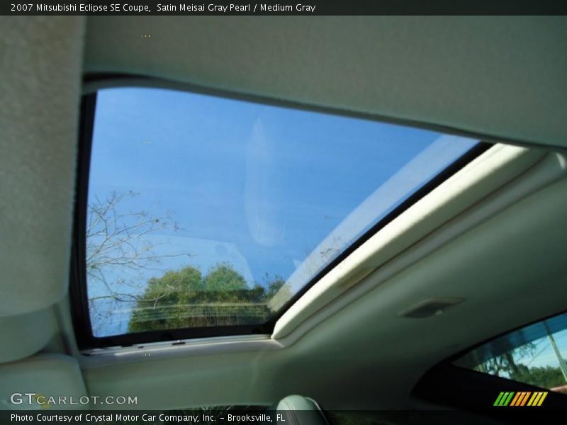Sunroof of 2007 Eclipse SE Coupe
