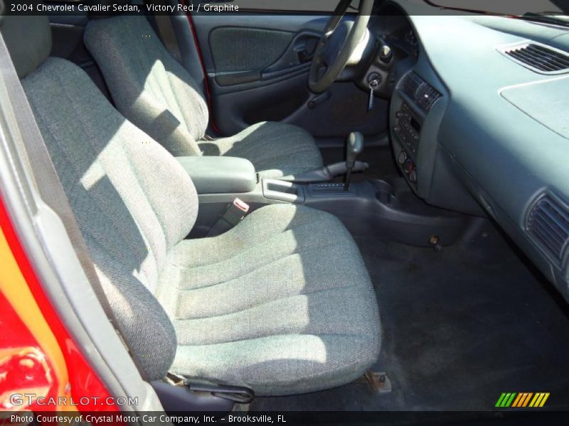 Victory Red / Graphite 2004 Chevrolet Cavalier Sedan