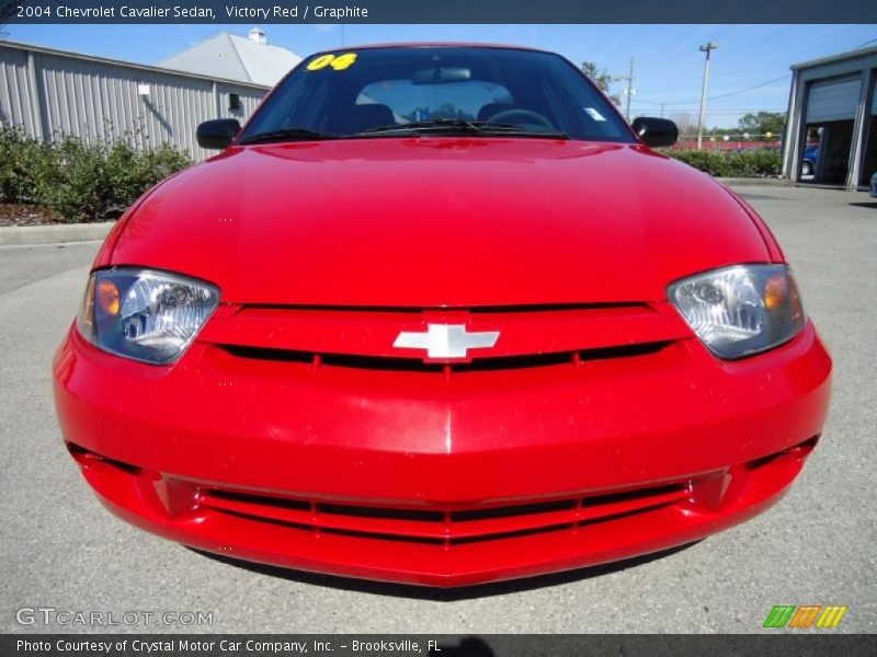 Victory Red / Graphite 2004 Chevrolet Cavalier Sedan
