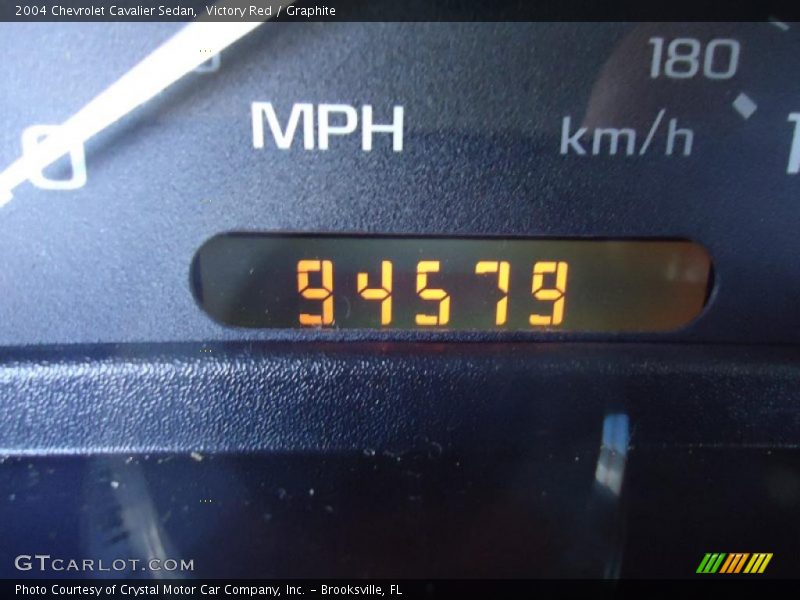 Victory Red / Graphite 2004 Chevrolet Cavalier Sedan