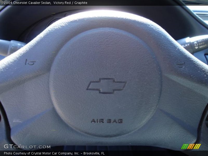 Victory Red / Graphite 2004 Chevrolet Cavalier Sedan