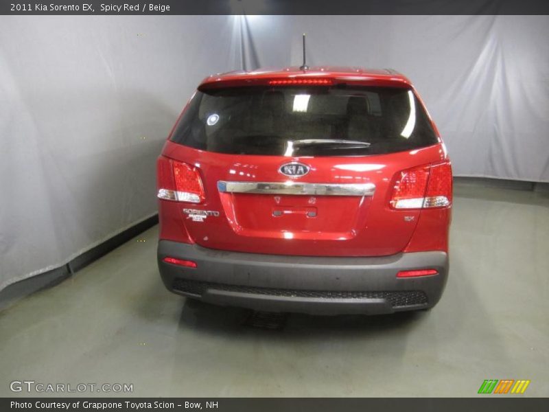 Spicy Red / Beige 2011 Kia Sorento EX