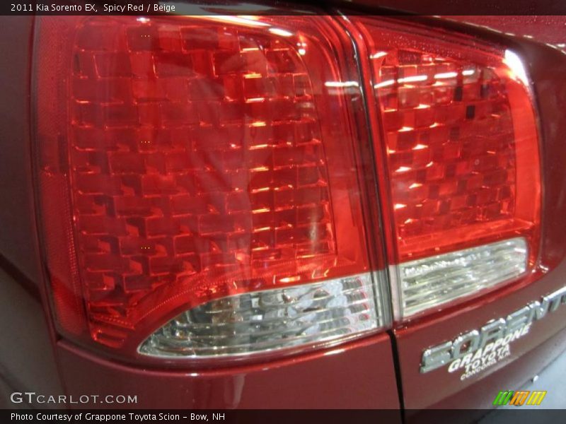Spicy Red / Beige 2011 Kia Sorento EX