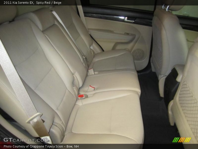 Spicy Red / Beige 2011 Kia Sorento EX