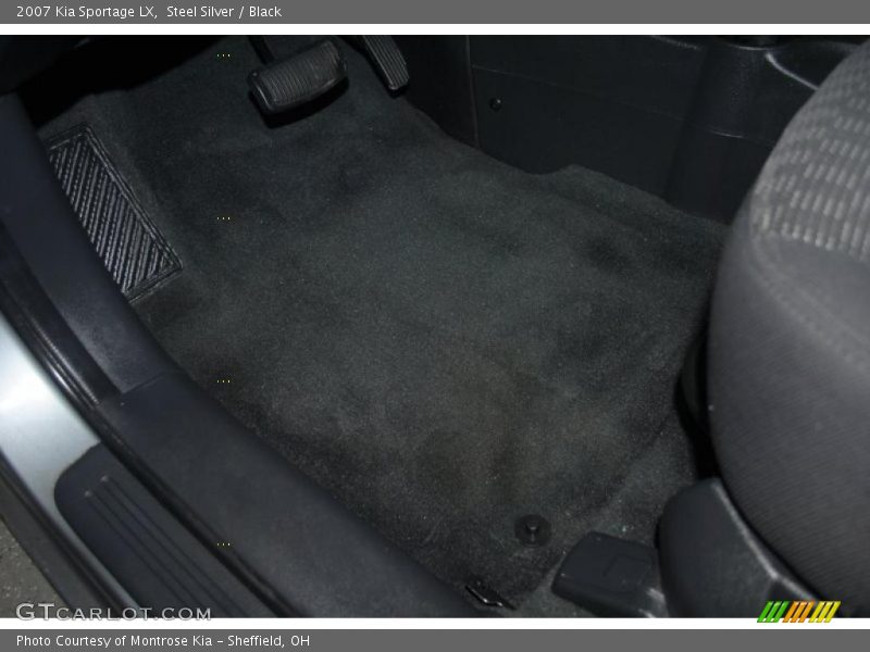 Steel Silver / Black 2007 Kia Sportage LX