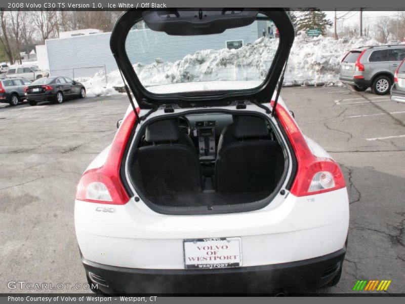 Ice White / Off Black 2008 Volvo C30 T5 Version 1.0