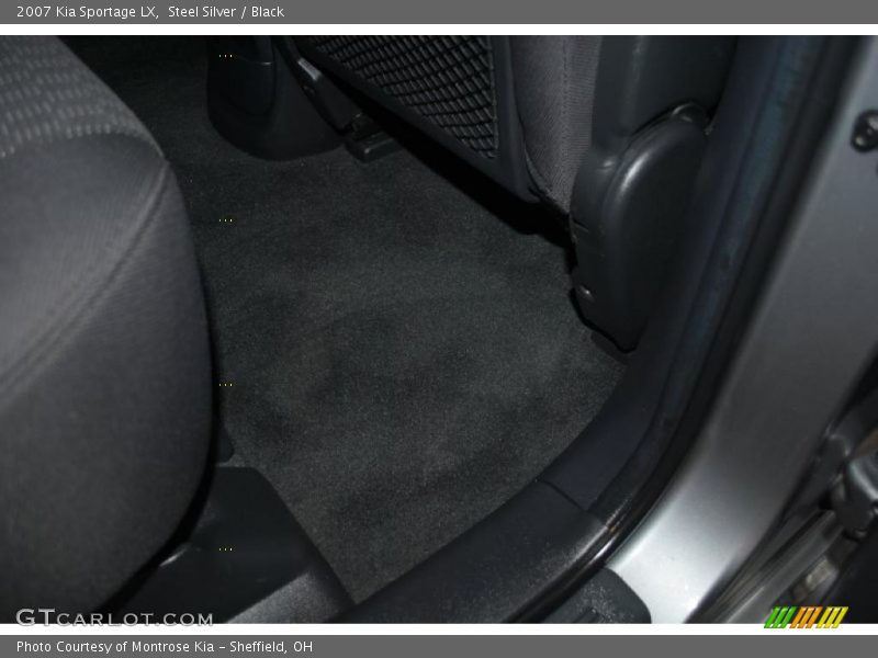 Steel Silver / Black 2007 Kia Sportage LX