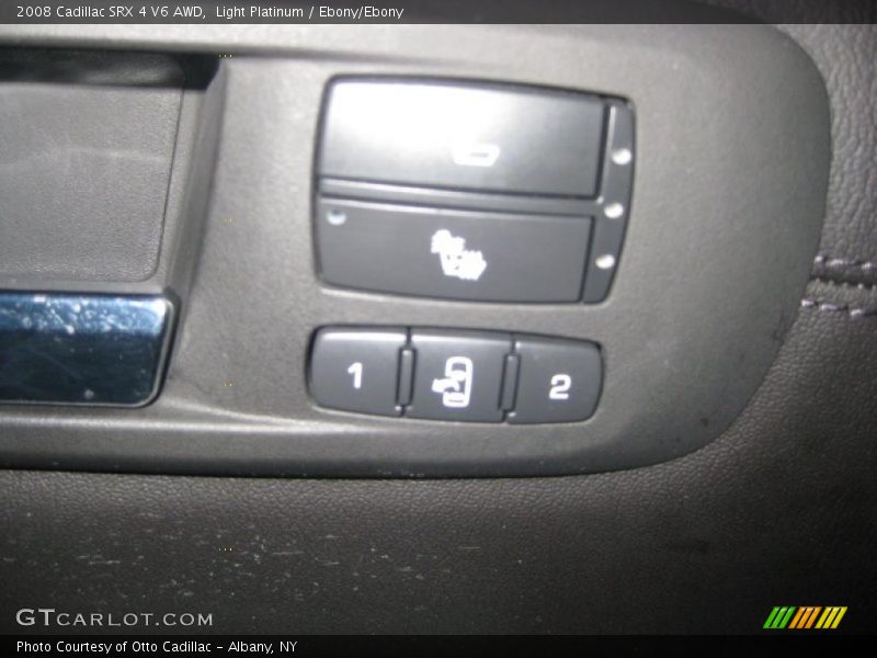 Light Platinum / Ebony/Ebony 2008 Cadillac SRX 4 V6 AWD