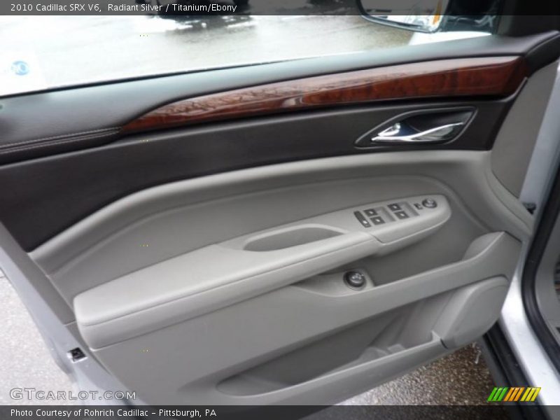 Radiant Silver / Titanium/Ebony 2010 Cadillac SRX V6
