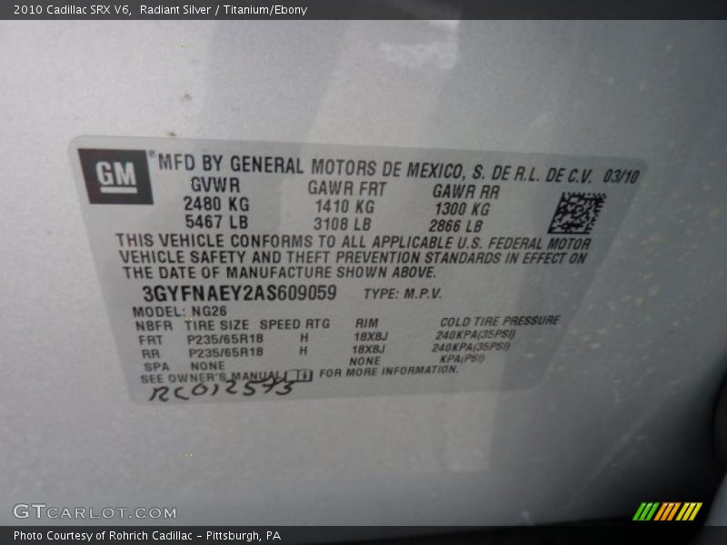 Radiant Silver / Titanium/Ebony 2010 Cadillac SRX V6