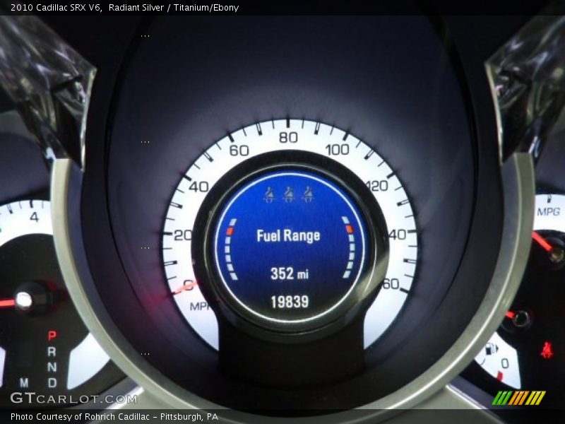 Radiant Silver / Titanium/Ebony 2010 Cadillac SRX V6