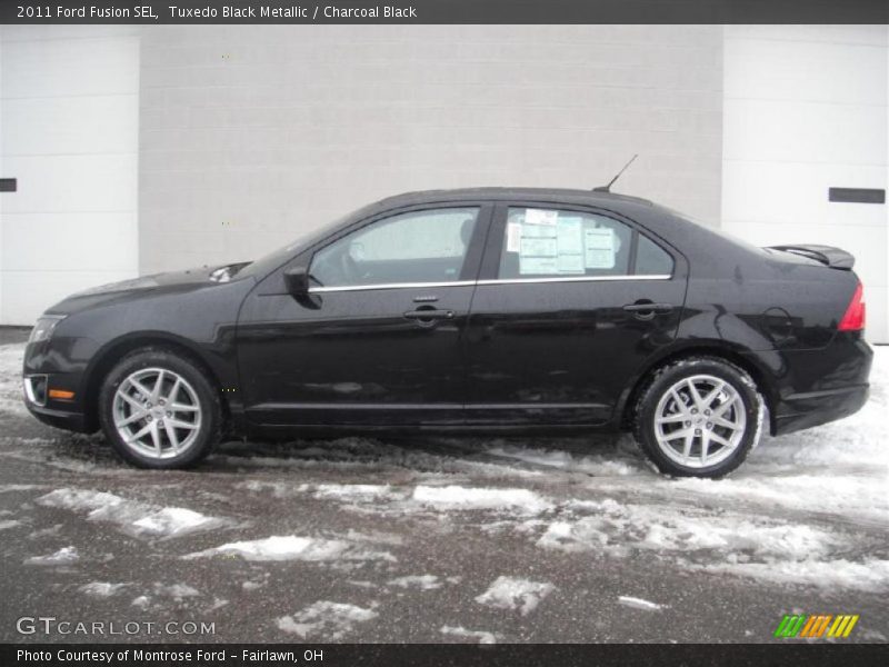 Tuxedo Black Metallic / Charcoal Black 2011 Ford Fusion SEL